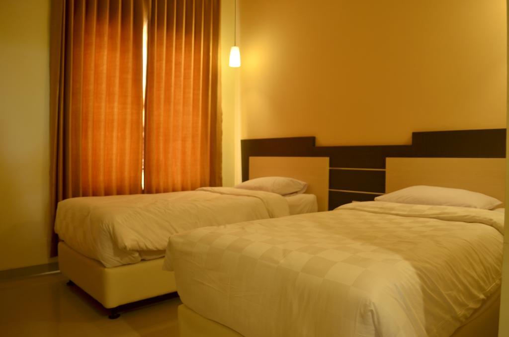 M Hotel Матарам Екстериор снимка
